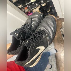 Nike Black and Cream Sports Shoes